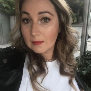 Meet your Posher, Jenifer